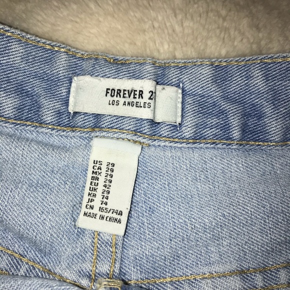 Forever 21 jeans shorts - Picture 3 of 3
